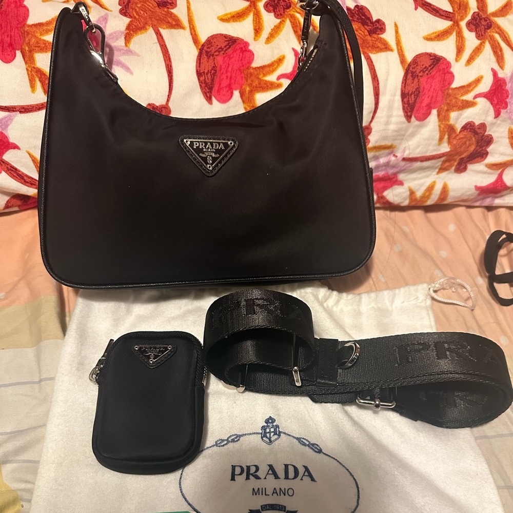 Prada Re-Edition 2005 Black Crossbody Bag